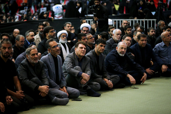 آیین بزرگداشت رهبر شهید انقلاب در مصلی تهران