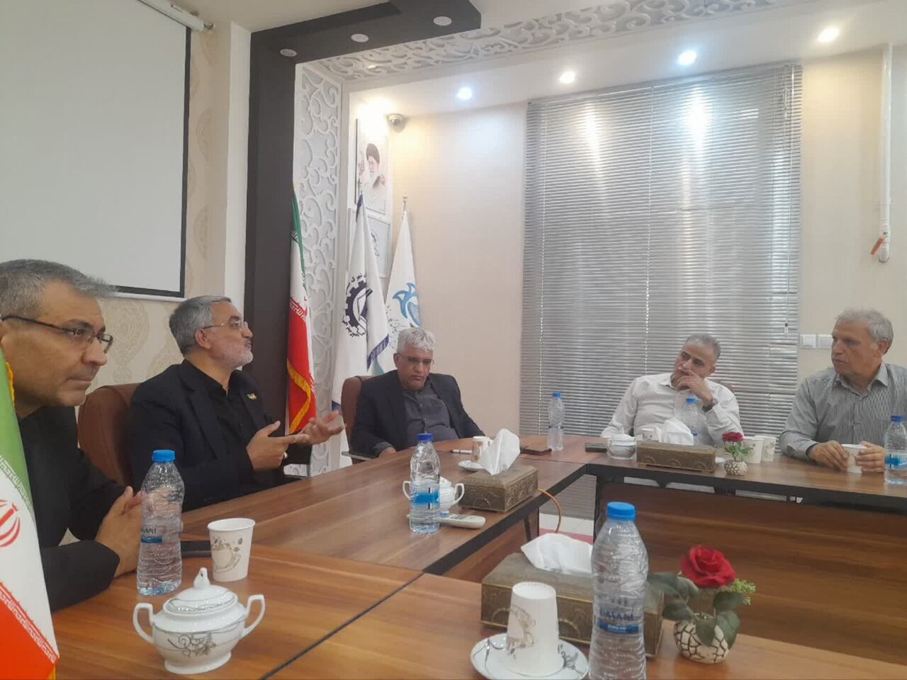 پیگیری های معینی درخصوص مطالبات تولیدکنندگان و رفع موانع زیرساختی شهرک صنعتی سلیمان صباحی پیگیری های معینی درخصوص مطالبات تولیدکنندگان و رفع موانع زیرساختی شهرک صنعتی سلیمان صباحی