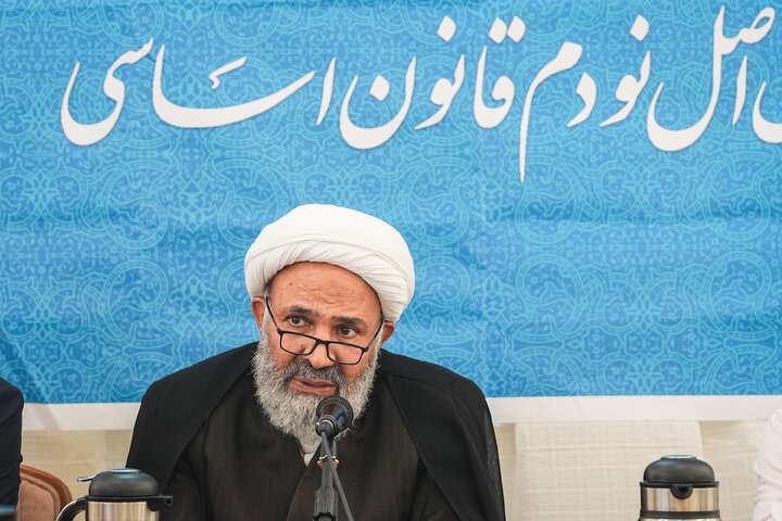 نشست کمیسیون اصل ۹۰ با معاونان آب و برق وزارت نیرو