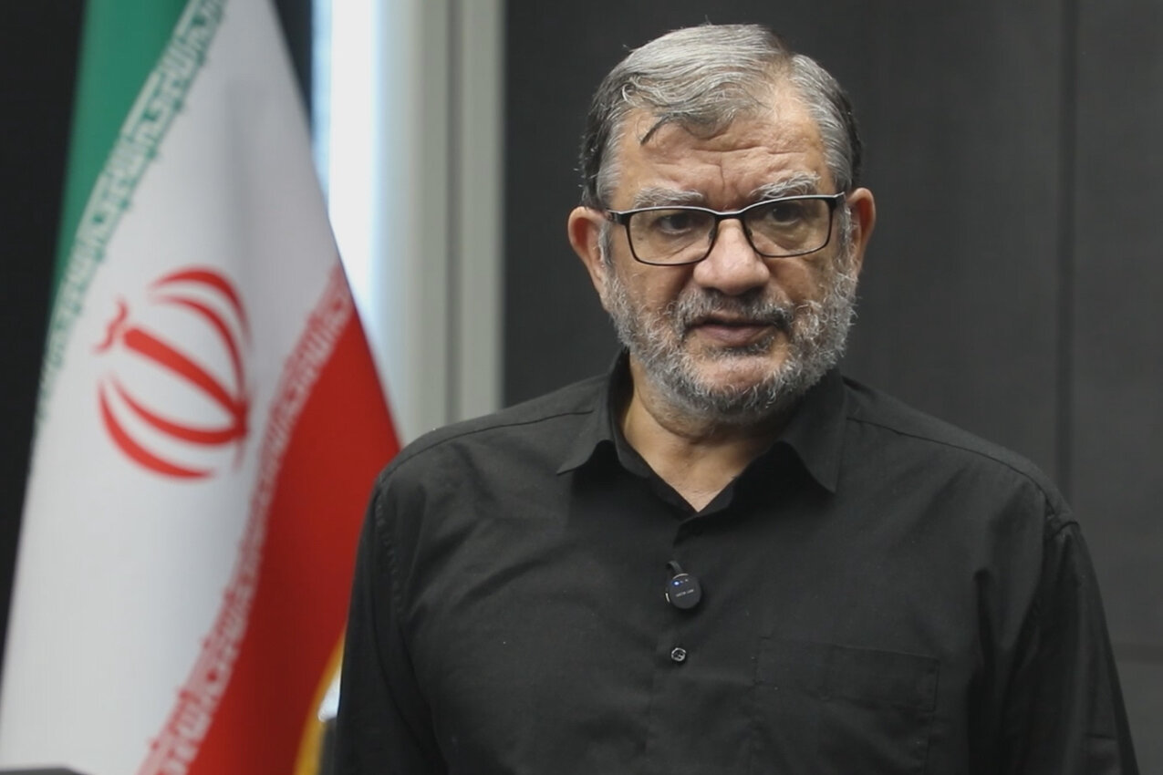 برخی بانک‌ها به بخشنامه‌های بانک مرکزی بی‌اعتنایی می‌کنند / برخورد قاطع با متخلفان ضروری است