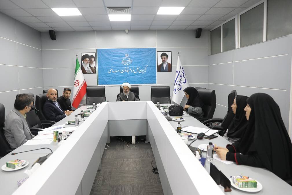 پایان وابستگی مدیران کنترل کیفیت به کارفرمایان/ ایجاد کانونهای تخصصی برای تضمین امنیت شغلی و استقلال نظارتی پایان وابستگی مدیران کنترل کیفیت به کارفرمایان/ ایجاد کانونهای تخصصی برای تضمین امنیت شغلی و استقلال نظارتی