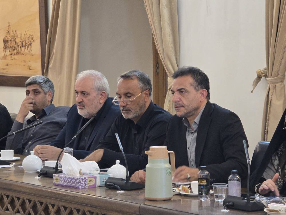 پایان قطعی برق خانگی تا 4 هفته آینده/ بازسازی فوری شبکه‌های آسیب‌دیده در «جنگ رمضان» با اقدام جهادی وزارت نیرو