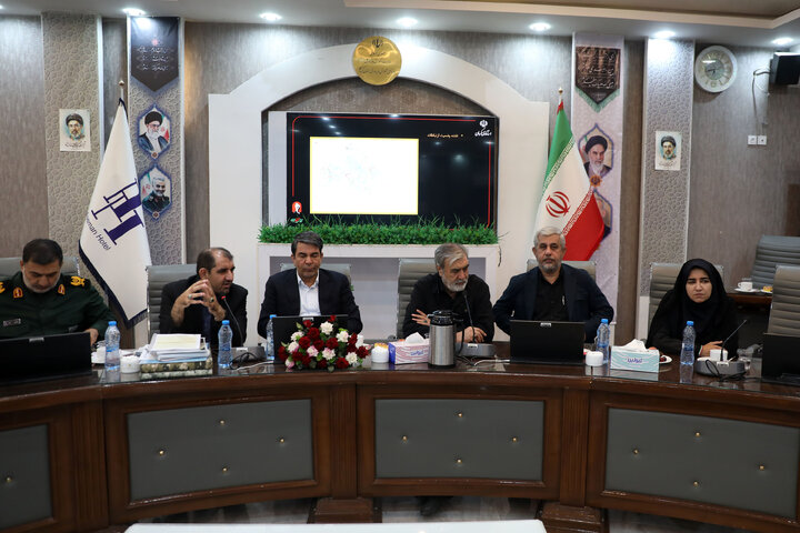 نشست شورای تأمین شهرستان جیرفت با حضور اعضای کمیسیون امنیت ملی مجلس