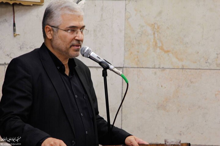 انقلاب اسلامی ایران، انقلابی از اساس حسینی است/فشارهای موجود نابودی استکبار را رقم می‌زند