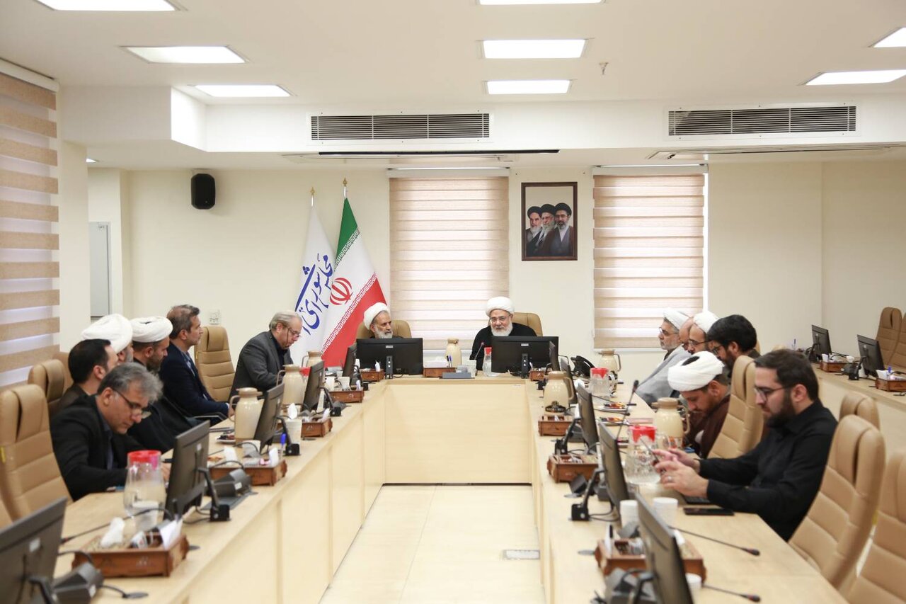 پژوهشهای دانشگاهی باید به متن قانون و حل مسائل کشور برسند/ دانشگاه ادیان و مذاهب آمادگی خود را برای همکاری با اتاق فکر قوه مقننه اعلام کرد پژوهشهای دانشگاهی باید به متن قانون و حل مسائل کشور برسند/ دانشگاه ادیان و مذاهب آمادگی خود را برای همکاری با اتاق فکر قوه مقننه اعلام کرد