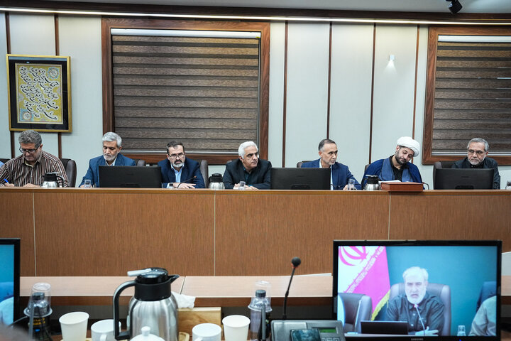 نشست کمیسیون امنیت ملی در مورد طرح تنگه هرمز