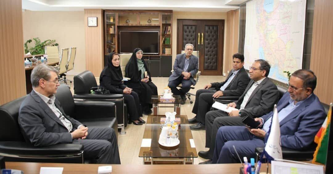 پیگیری منصور شکرالهی برای وصول ۸۵۰ میلیارد تومان از مطالبات دانشگاه علوم پزشکی جیرفت/گامی دیگر برای تقویت بنیه مالی حوزه سلامت جنوب کرمان پیگیری منصور شکرالهی برای وصول ۸۵۰ میلیارد تومان از مطالبات دانشگاه علوم پزشکی جیرفت/گامی دیگر برای تقویت بنیه مالی حوزه سلامت جنوب کرمان
