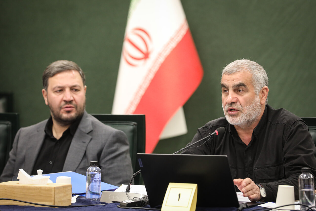 آمریکا قبل از تحمل شکستی سنگینتر، محل زندگی هزاران ساله ما را ترک کند/اوامر رهبری درخصوص حفظ وحدت جامعه و پشتیبانی از مسئولان فصل الخطاب است /اقدام نابخردانه دولت اوکراین بیجواب نخواهد ماند آمریکا قبل از تحمل شکستی سنگینتر، محل زندگی هزاران ساله ما را ترک کند/اوامر رهبری درخصوص حفظ وحدت جامعه و پشتیبانی از مسئولان فصل الخطاب است /اقدام نابخردانه دولت اوکراین بیجواب نخواهد ماند
