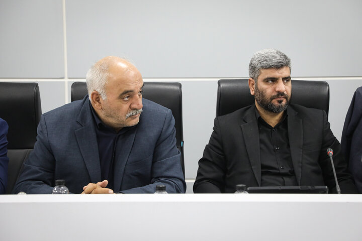 نشست کمیسیون آموزش مجلس با حضور وزیر آموزش و پرورش
