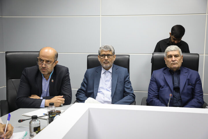 نشست کمیسیون آموزش مجلس با حضور وزیر آموزش و پرورش