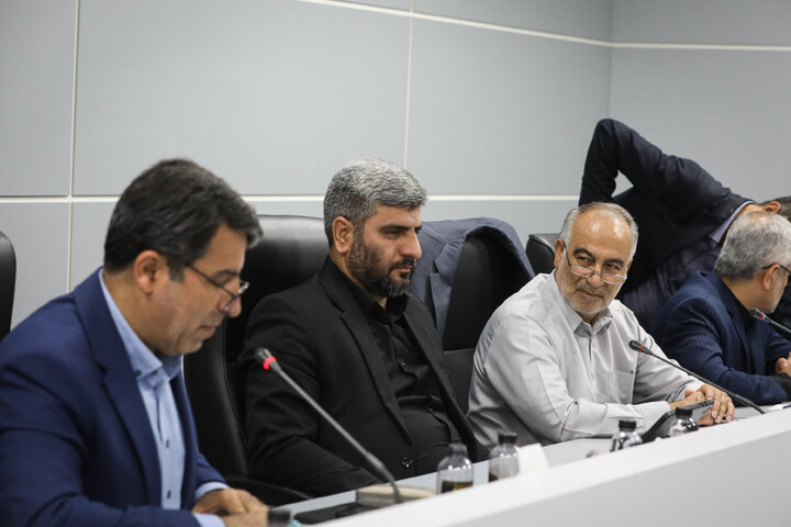 نشست کمیسیون آموزش مجلس با حضور وزیر آموزش و پرورش