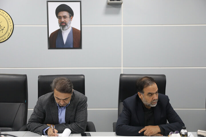 نشست کمیسیون اصل نودم قانون اساسی مجلس با حضور معاونان وزارت راه و شهرسازی