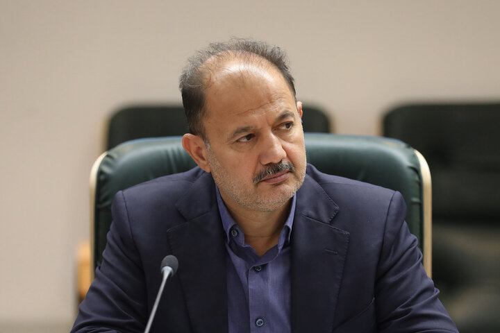 نشست مشترک کمیسیون صنایع و معادن مجلس با رئیس کل بانک مرکزی ایران