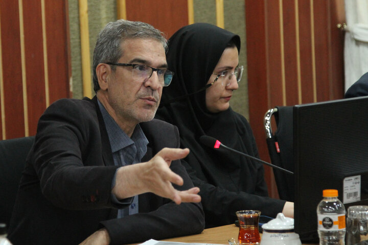 نشست کمیسیون کشاورزی با وزیر علوم، تحقیقات و فناوری