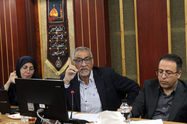نشست کمیسیون کشاورزی با وزیر علوم، تحقیقات و فناوری