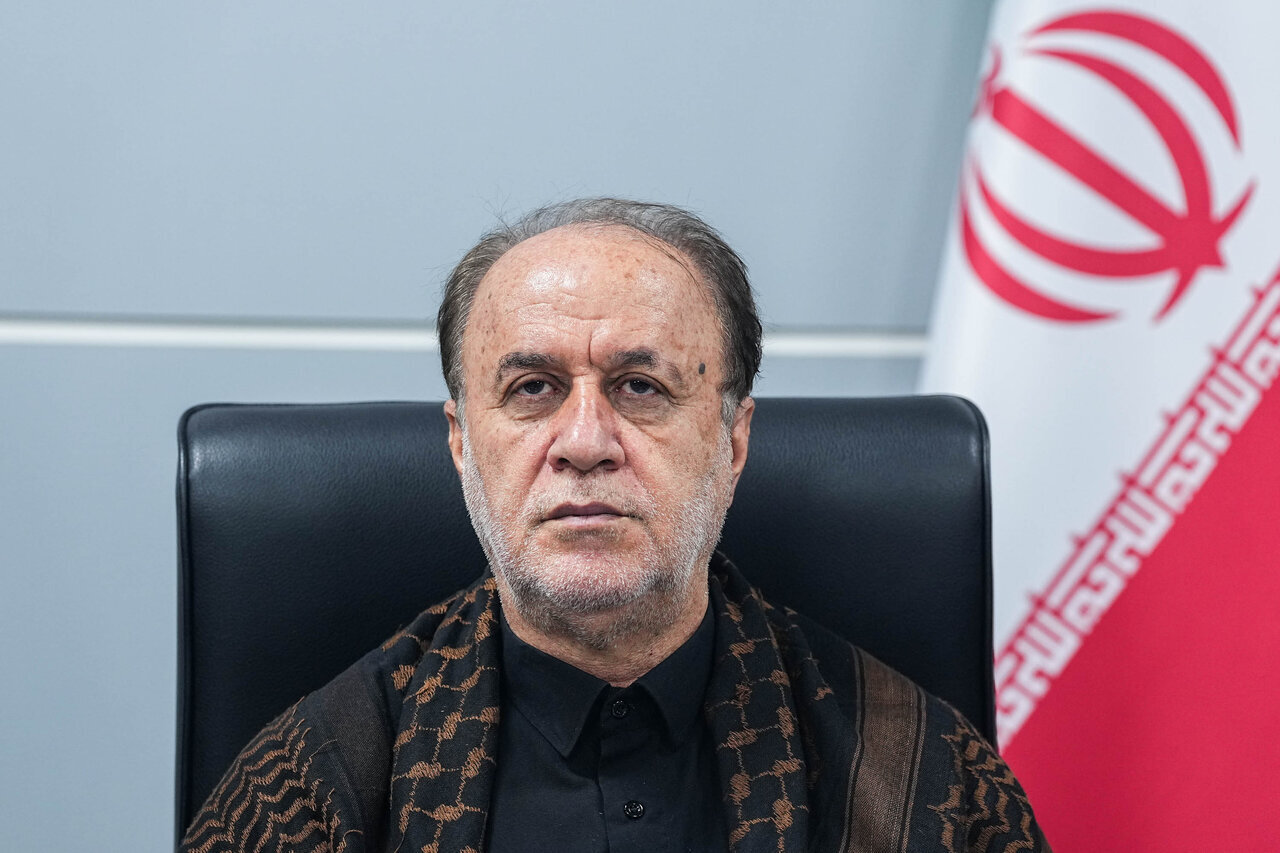 افزایش بی دلیل قیمت کالاها قابل پذیرش نیست/مجلس پرقدرت در حال تدوین قانون تنگه هرمز است