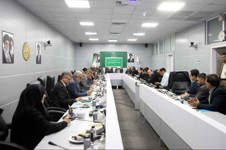کمیسیون انرژی وزیر نیرو
