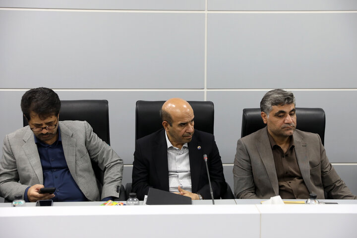 کمیسیون انرژی وزیر نیرو
