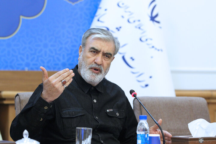 نشست کمیسیون امنیت ملی و سیاست خارجی مجلس با وزیر راه و شهرسازی