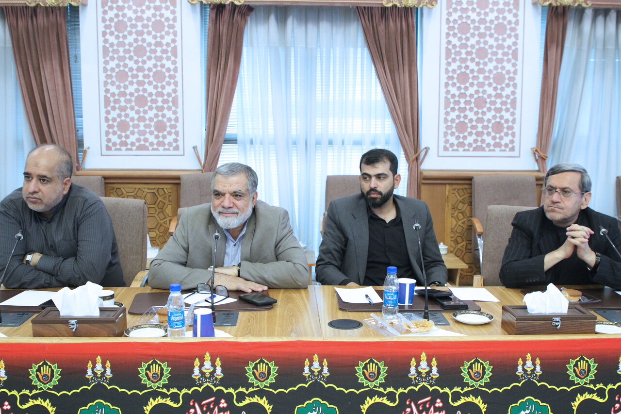 اقدامات وزارت راه برای بازسازی زیرساختهای آسیبدیده در جنگ بررسی شد