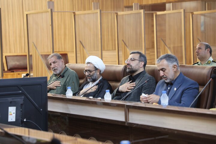 نشست مجمع نمایندگان استان تهران با حضور فرمانده انتظامی تهران بزرگ
