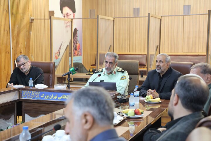نشست مجمع نمایندگان استان تهران با حضور فرمانده انتظامی تهران بزرگ