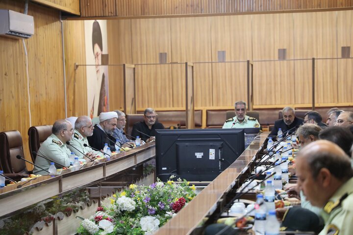 نشست مجمع نمایندگان استان تهران با حضور فرمانده انتظامی تهران بزرگ