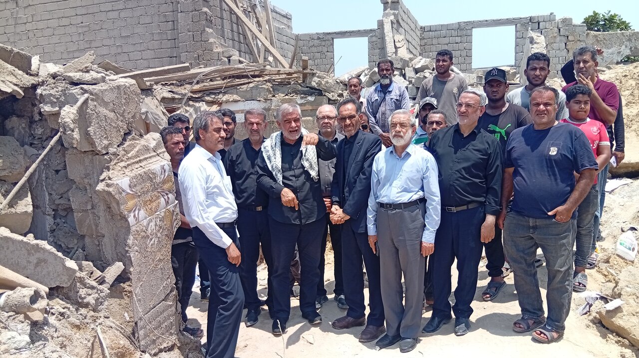جوکار؛ تجاوز امروز دشمن آمریکایی به غیر نظامیان، سند جنایت آمریکای خونخوار است جوکار؛ تجاوز امروز دشمن آمریکایی به غیر نظامیان، سند جنایت آمریکای خونخوار است