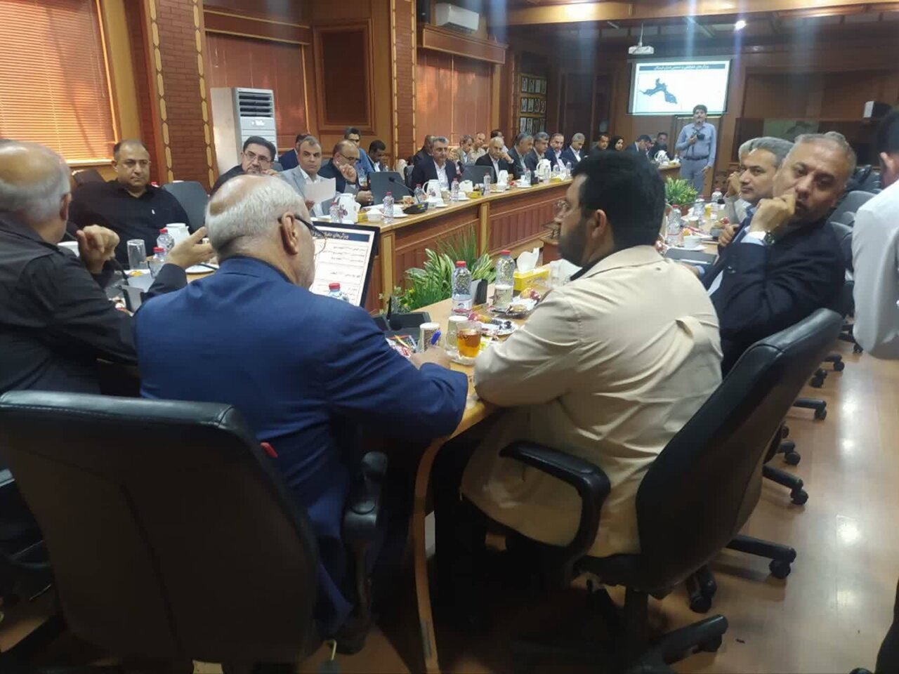 سفر نظارتی کمیسیون اصل نود به هرمزگان جهت ارزیابی خسارات ناشی از جنگ و تسریع در روند بازسازی
