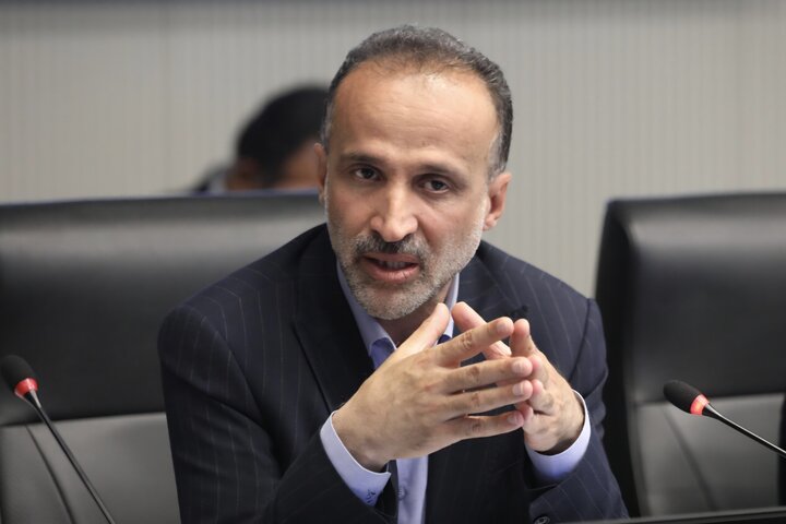دولت حقوق گمرکی واردات خودرو را کاهش دهد 