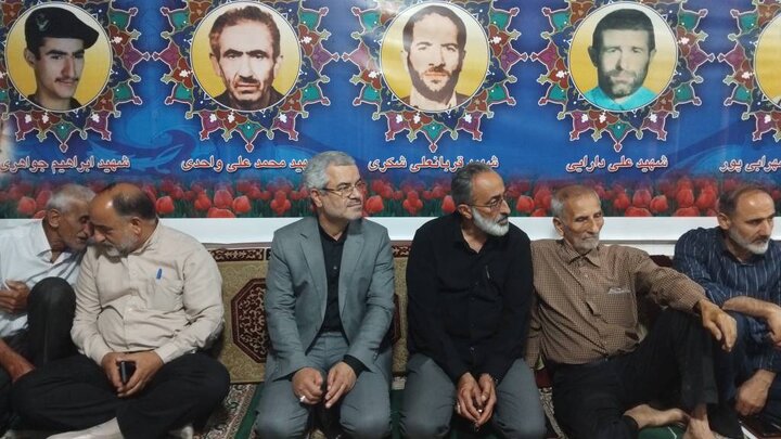 احمدی‌سنگر مشکلات آب، برق و راه روستای کچا را پیگیری کرد/ خسارت‌های بازار تاریخی رشت پیگیری می شود