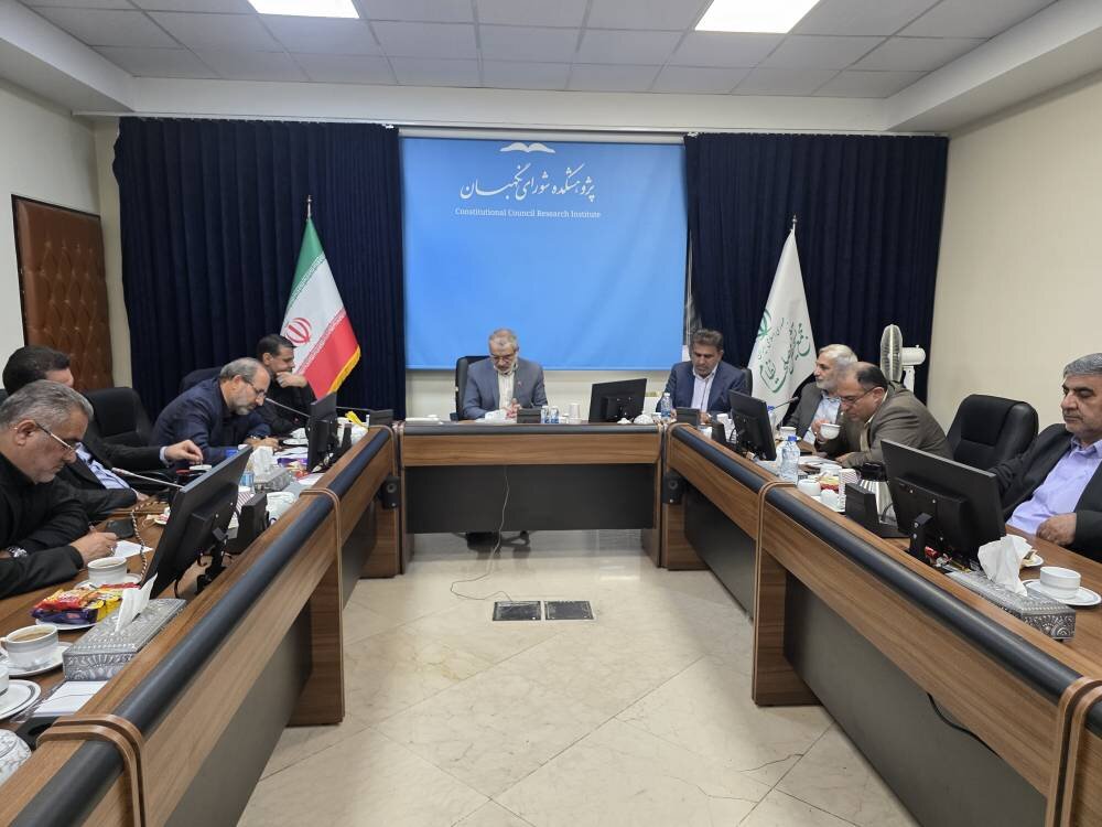 تأکید کمیسیون اجتماعی بر اجرای مطالبات اصلی نیروهای شرکتی در دیدار با دبیر مجمع تشخیص مصلحت نظام