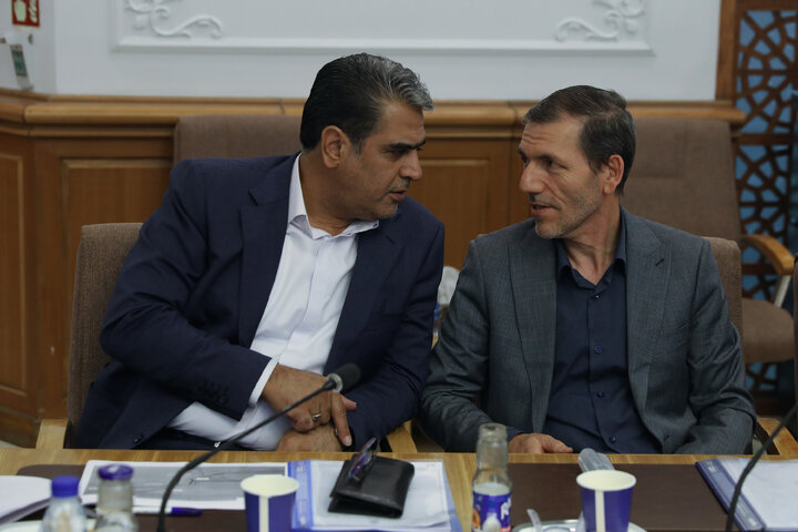نشست مشترک مجمع نمایندگان تهران با وزیر راه و شهرسازی