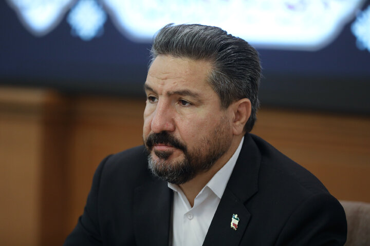 نشست مشترک مجمع نمایندگان تهران با وزیر راه و شهرسازی