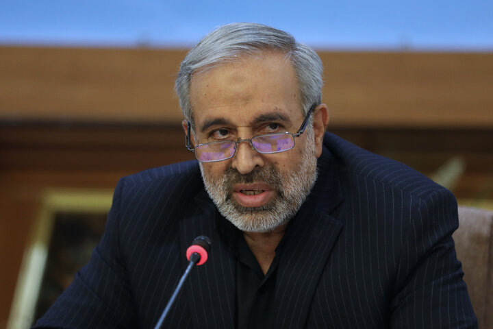 نشست مشترک مجمع نمایندگان تهران با وزیر راه و شهرسازی