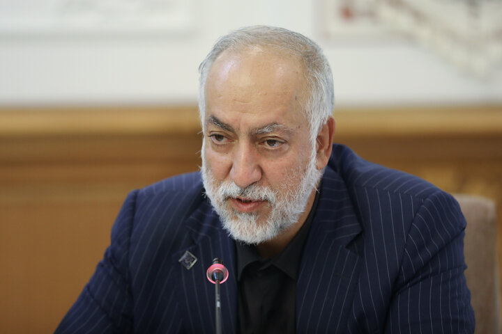 نشست مشترک مجمع نمایندگان تهران با وزیر راه و شهرسازی