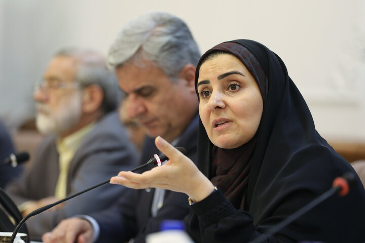 نشست مشترک مجمع نمایندگان تهران با وزیر راه و شهرسازی