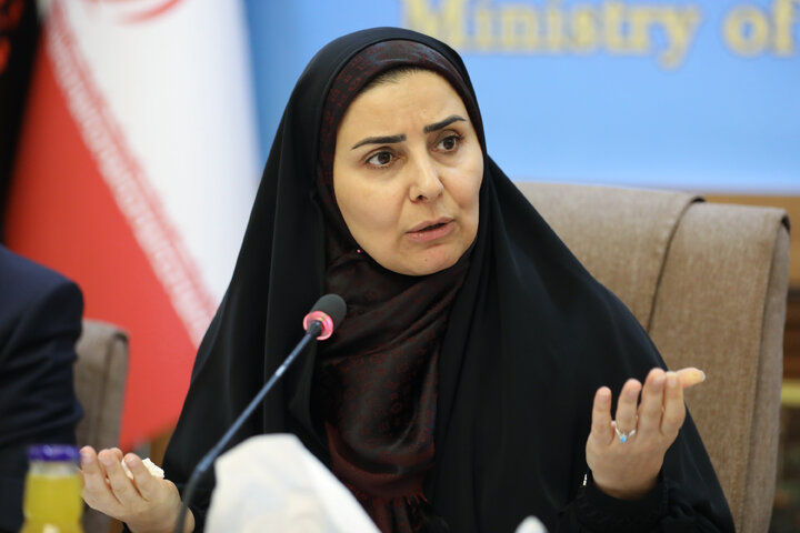 نشست مشترک مجمع نمایندگان تهران با وزیر راه و شهرسازی