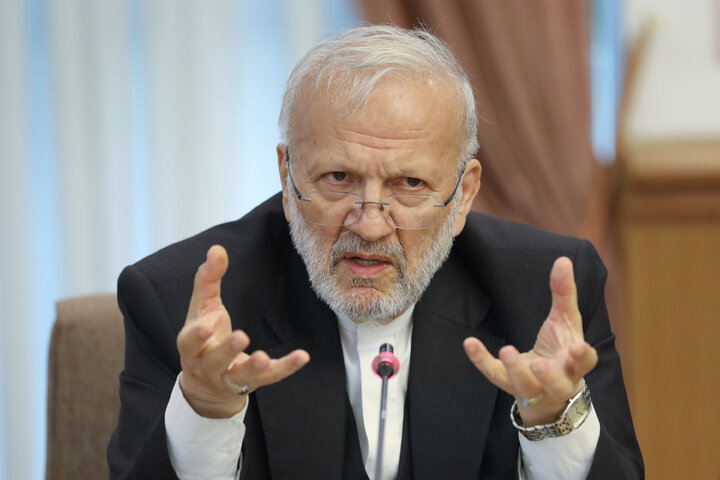 نشست مشترک مجمع نمایندگان تهران با وزیر راه و شهرسازی