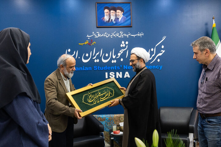بازدید علیرضا سلیمی از خبرگزاری ایسنا