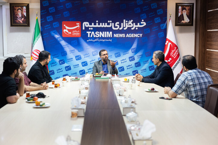 بازدید عباس گودرزی از خبرگزاری تسنیم