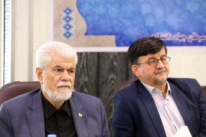بازدید کمیسیون بهداشت و درمان اموزش پژشکی از پژوهشگاه سرطان جهاد دانشگاهی