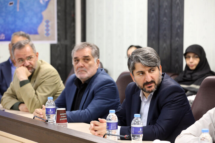 بازدید کمیسیون بهداشت و درمان اموزش پژشکی از پژوهشگاه سرطان جهاد دانشگاهی