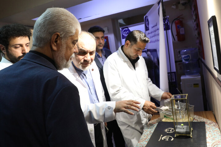 بازدید کمیسیون بهداشت و درمان اموزش پژشکی از پژوهشگاه سرطان جهاد دانشگاهی