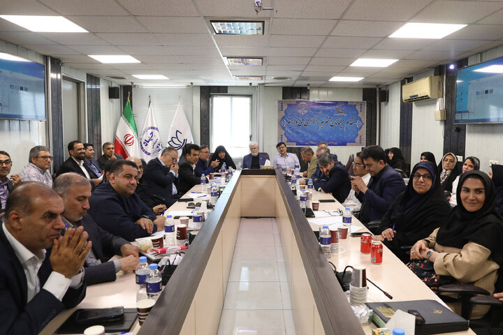 بازدید کمیسیون بهداشت و درمان اموزش پژشکی از پژوهشگاه سرطان جهاد دانشگاهی