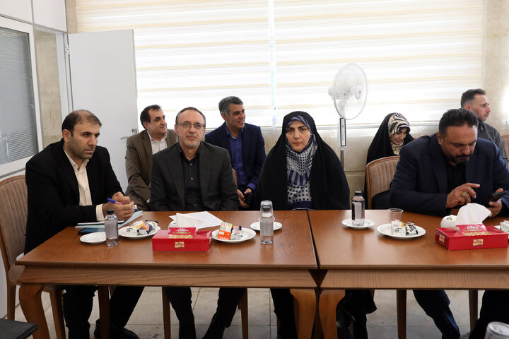 نشست کمیسیون آموزش و تحقیقات مجلس شورای اسلامی با حضور وزیر آموزش و پرورش
