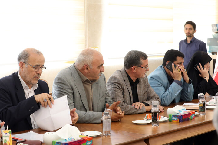 نشست کمیسیون آموزش و تحقیقات مجلس شورای اسلامی با حضور وزیر آموزش و پرورش