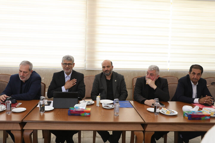 نشست کمیسیون آموزش و تحقیقات مجلس شورای اسلامی با حضور وزیر آموزش و پرورش