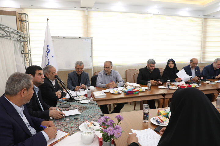 نشست کمیسیون آموزش و تحقیقات مجلس شورای اسلامی با حضور وزیر آموزش و پرورش