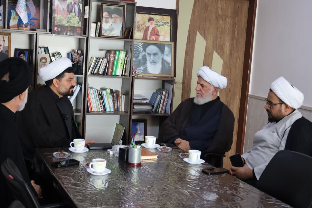 تعامل مجلس با نخبگان دینی، مسیر تصمیم‌گیری را به واقعیات میدانی نزدیک می‌کند